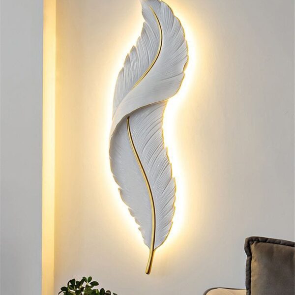 Feather wall decor