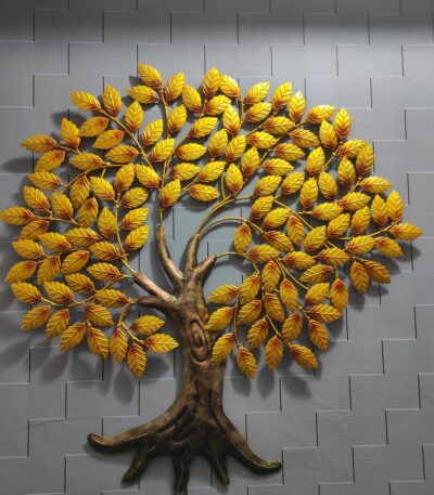 Metal tree decor