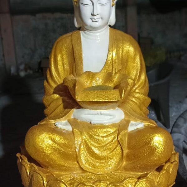 Buddha fountain