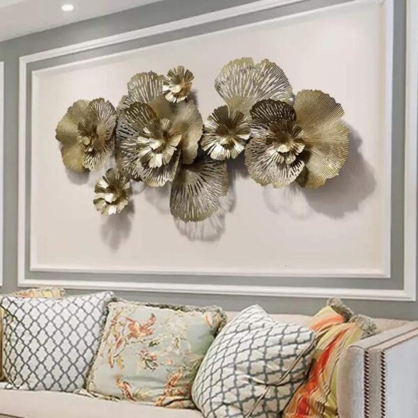Metal wall decor gold rose