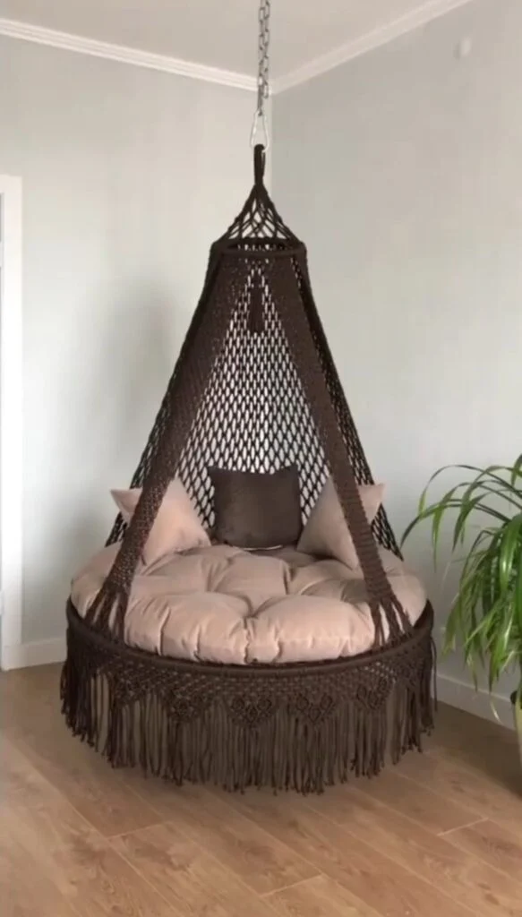 COD booking macrame swings