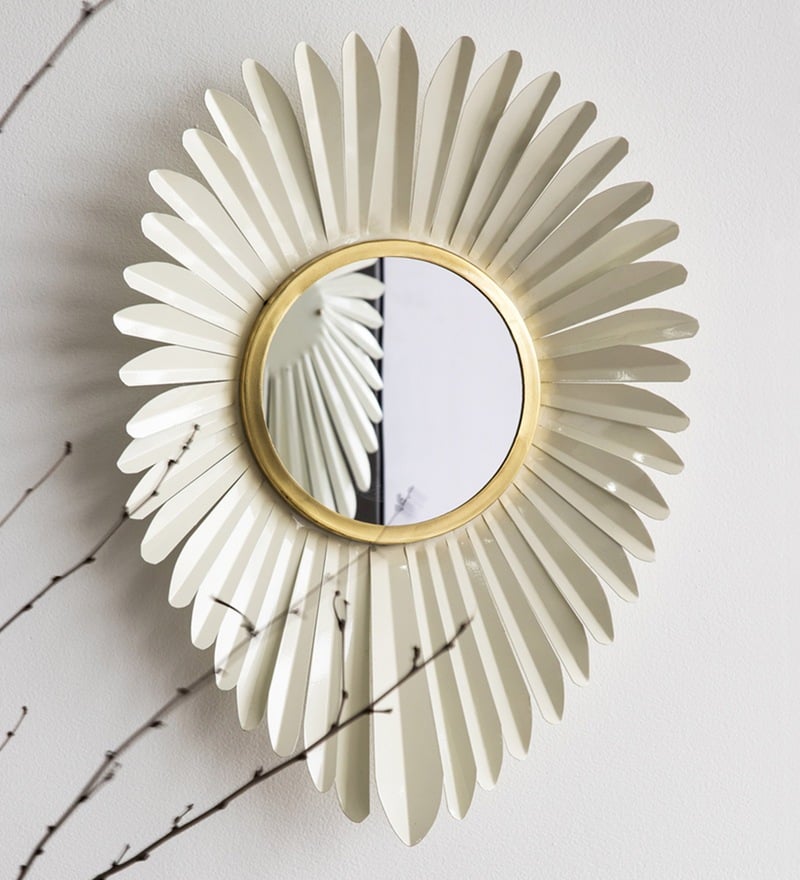 Snow white Mirror
